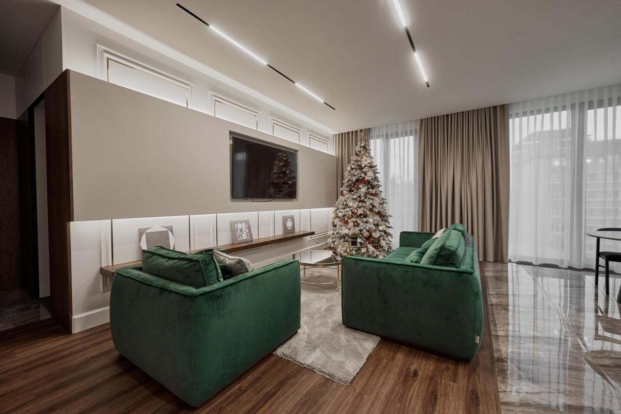 Kostjukowski Apartments Avalon Lviv Exteriör bild